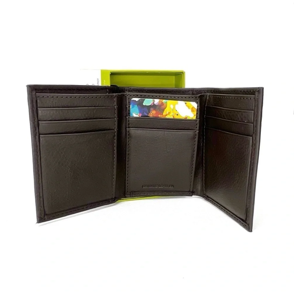 Robert Graham Dakota Tri Fold Wallet Brown Leather